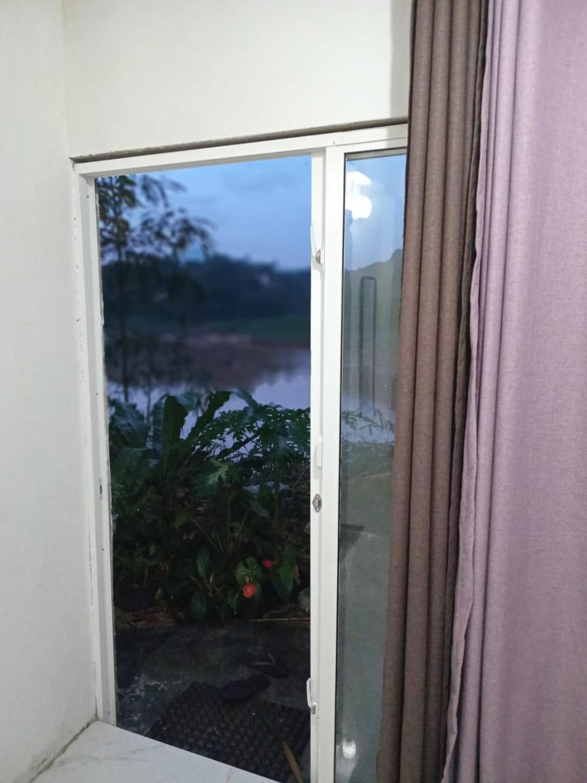Sadhara River View Lodge Канди Экстерьер фото